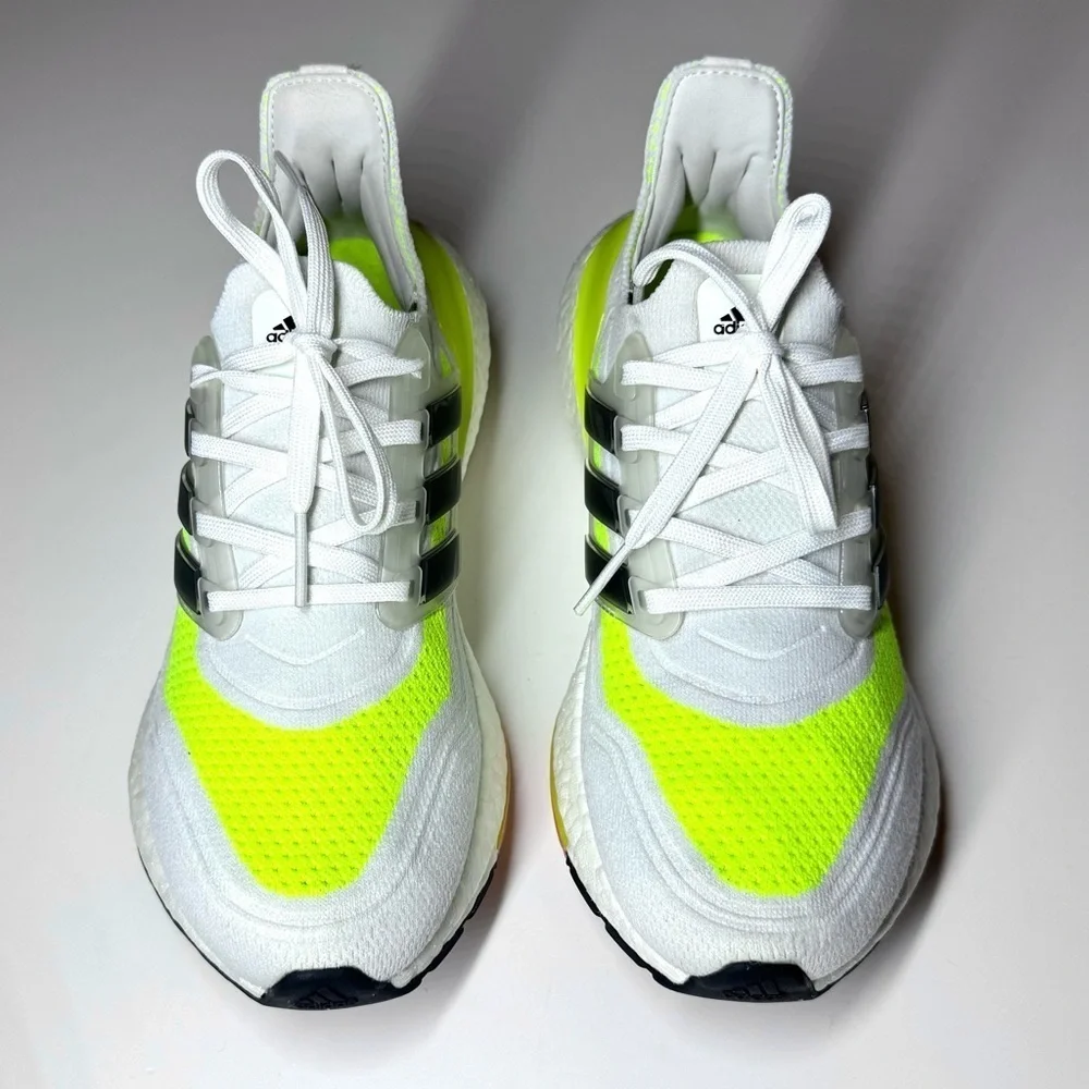 Adidas Men’s Ultraboost 21 Athletic Running Shoes - White and Neon Yellow Size-7